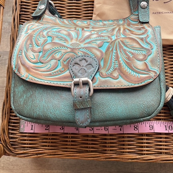 Patricia Nash Saddle Bag/cross body - Picture 3 of 6